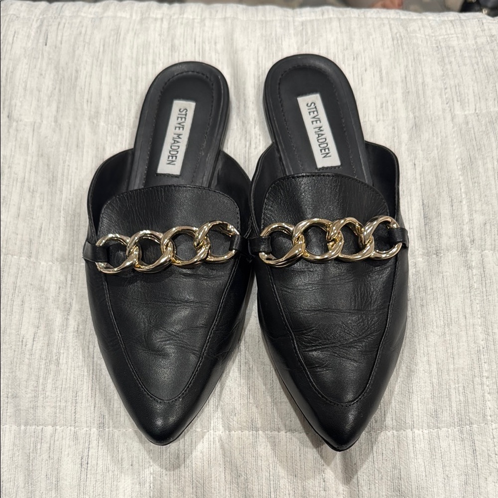 Steve Madden Black Mules with Gold Chain